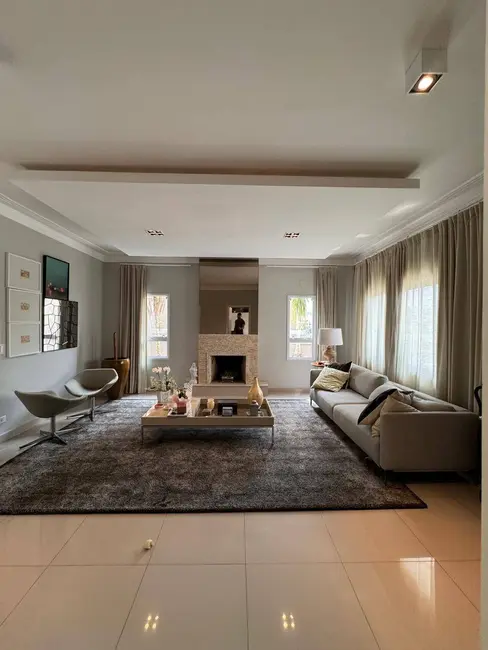 Foto 4 de Casa com 4 quartos à venda, 343m2 em Sao Jose Dos Campos - SP