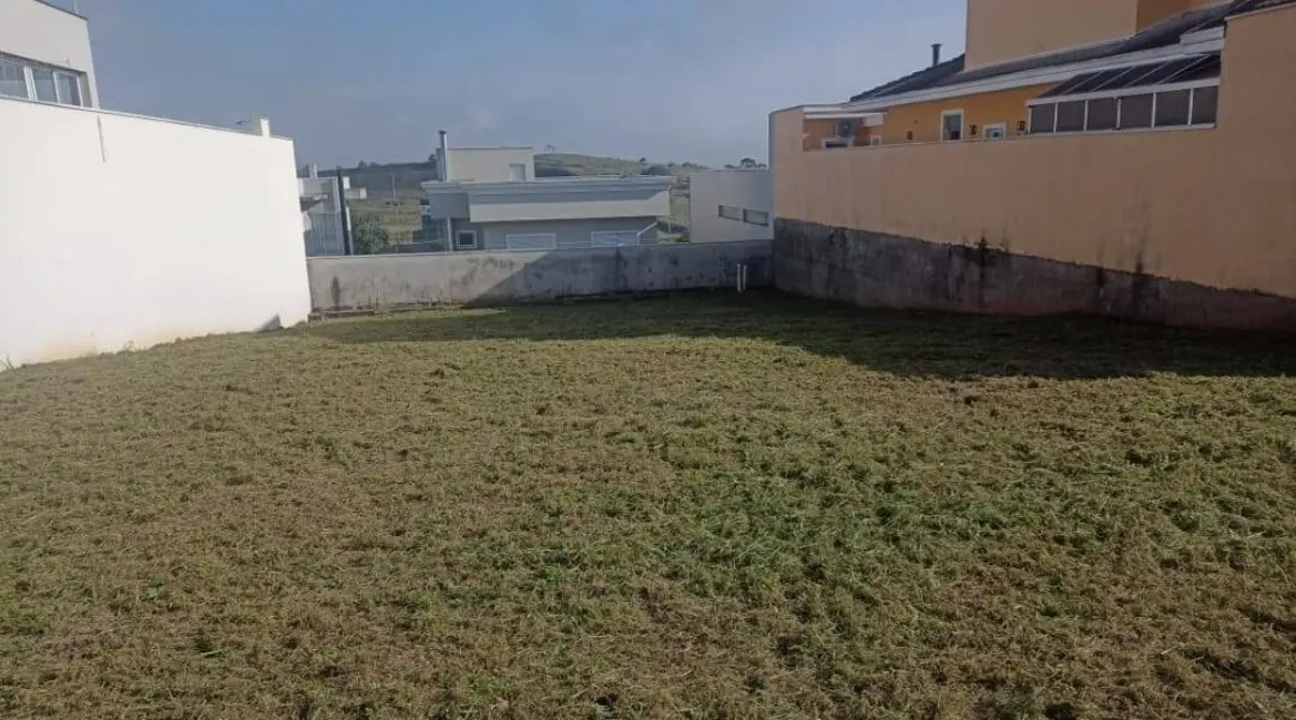 Foto 1 de Terreno / Lote à venda, 490m2 em Sao Jose Dos Campos - SP