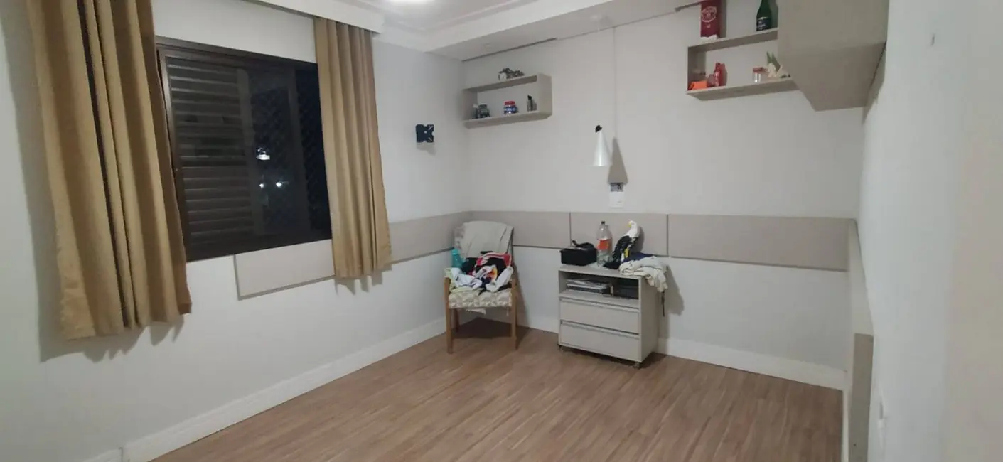 Foto 8 de Apartamento com 4 quartos à venda, 117m2 em Sao Jose Dos Campos - SP