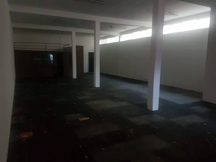 Foto 2 de Sala Comercial à venda, 300m2 em Sao Jose Dos Campos - SP