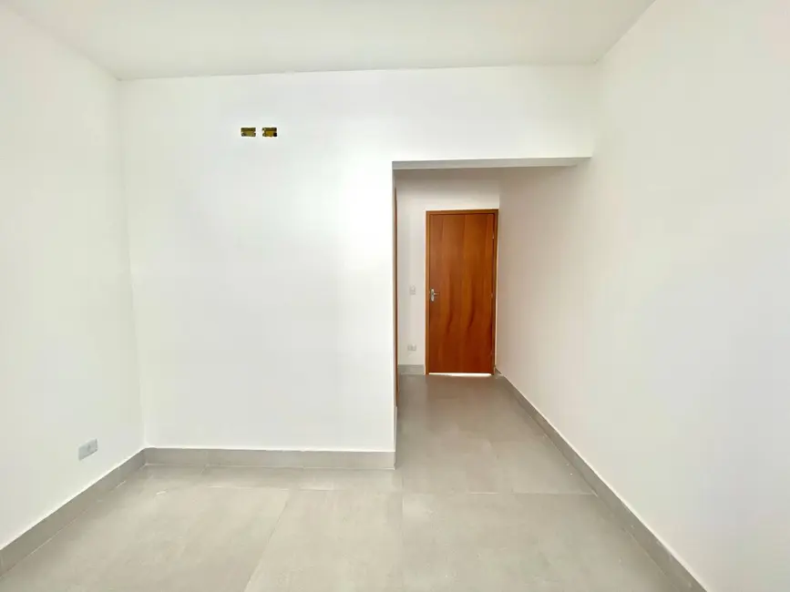 Foto 3 de Casa com 2 quartos à venda, 100m2 em Sao Jose Dos Campos - SP