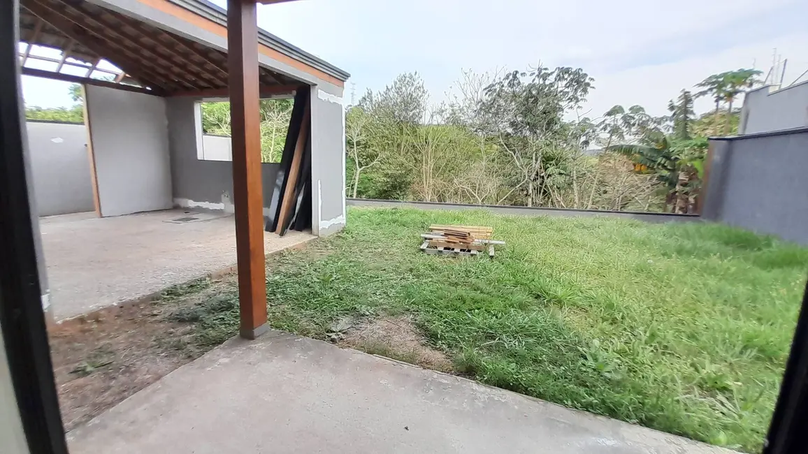 Foto 3 de Casa com 4 quartos à venda, 532m2 em Cacapava - SP