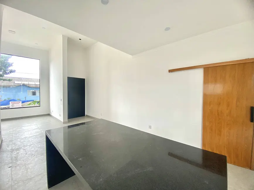 Foto 9 de Casa com 3 quartos à venda, 300m2 em Cacapava - SP