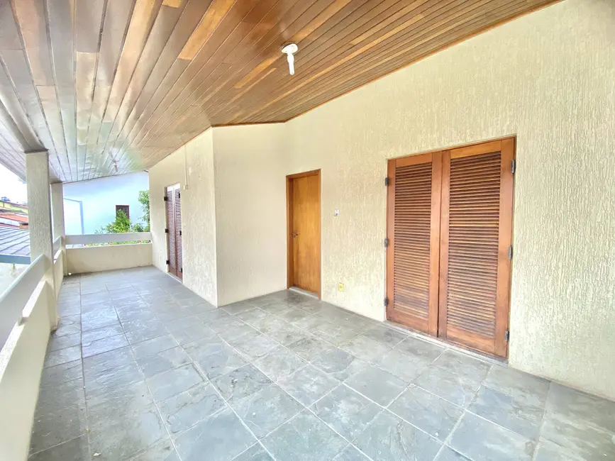 Casa à venda, 360m2 em Sao Jose Dos Campos - SP - imagem 7 Foto 7 de Casa à venda, 360m2 em Sao Jose Dos Campos - SP