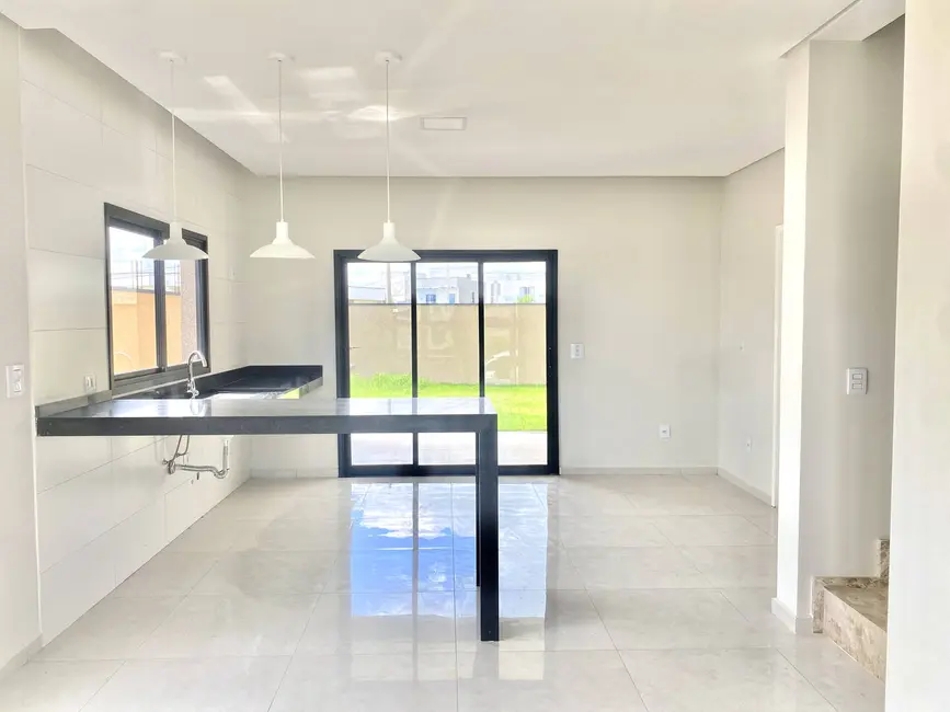 Foto 6 de Casa com 3 quartos à venda, 250m2 em Cacapava - SP