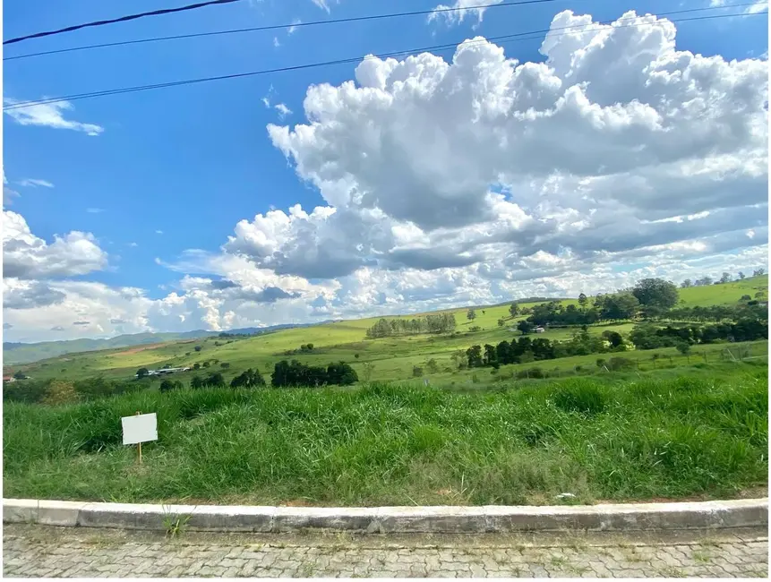 Foto 2 de Terreno / Lote à venda, 1108m2 em Cacapava - SP