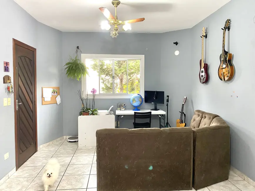 Casa com 3 quartos à venda, 250m2 em Jardim Terras de Santa Helena, Jacarei - SP - imagem 2 Foto 2 de Casa com 3 quartos à venda, 250m2 em Jardim Terras de Santa Helena, Jacarei - SP