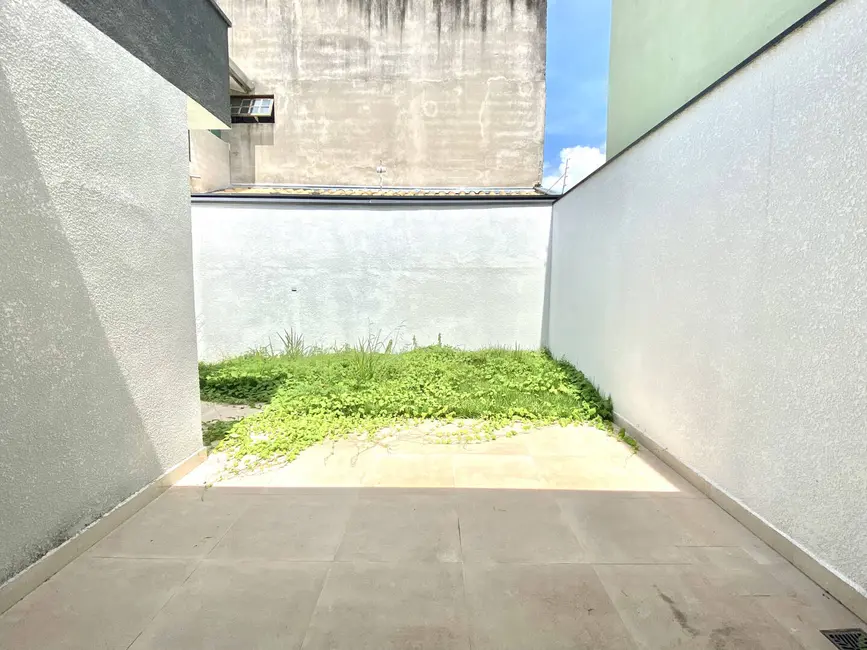 Foto 5 de Casa com 3 quartos à venda, 170m2 em Village das Flores, Cacapava - SP