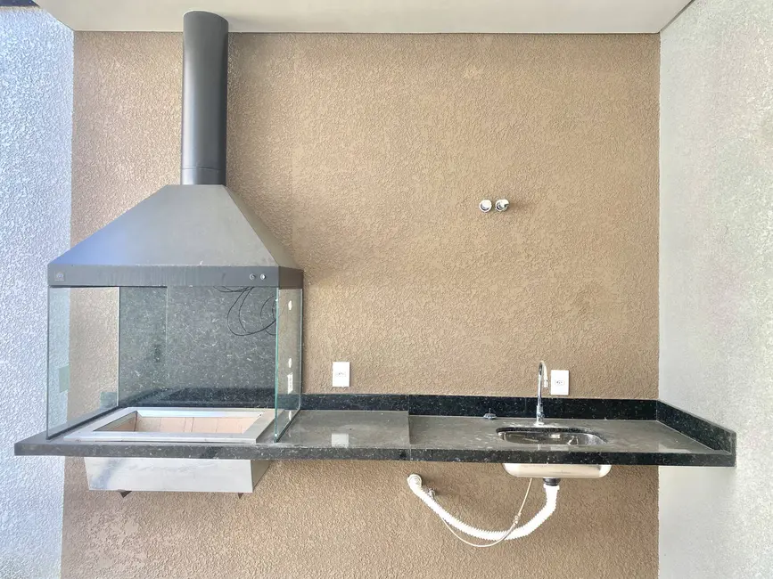 Foto 3 de Casa com 3 quartos à venda, 170m2 em Village das Flores, Cacapava - SP