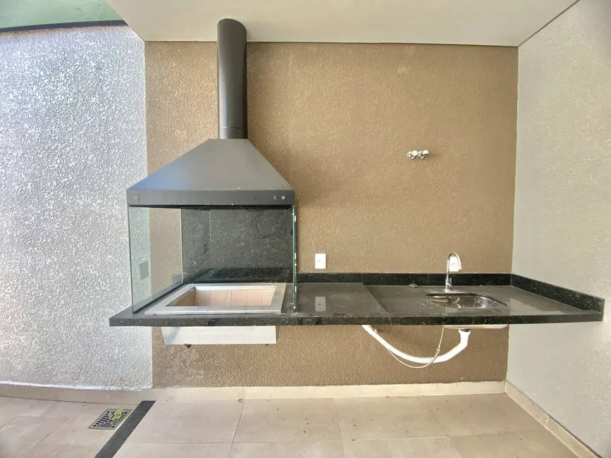 Foto 4 de Casa com 3 quartos à venda, 170m2 em Village das Flores, Cacapava - SP