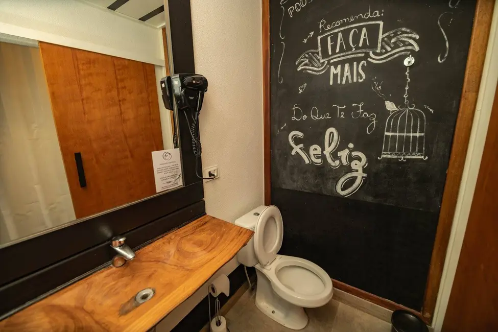 Pousada com 20 quartos à venda, 2000m2 em Campos Do Jordao - SP - imagem 7 Foto 7 de Pousada com 20 quartos à venda, 2000m2 em Campos Do Jordao - SP