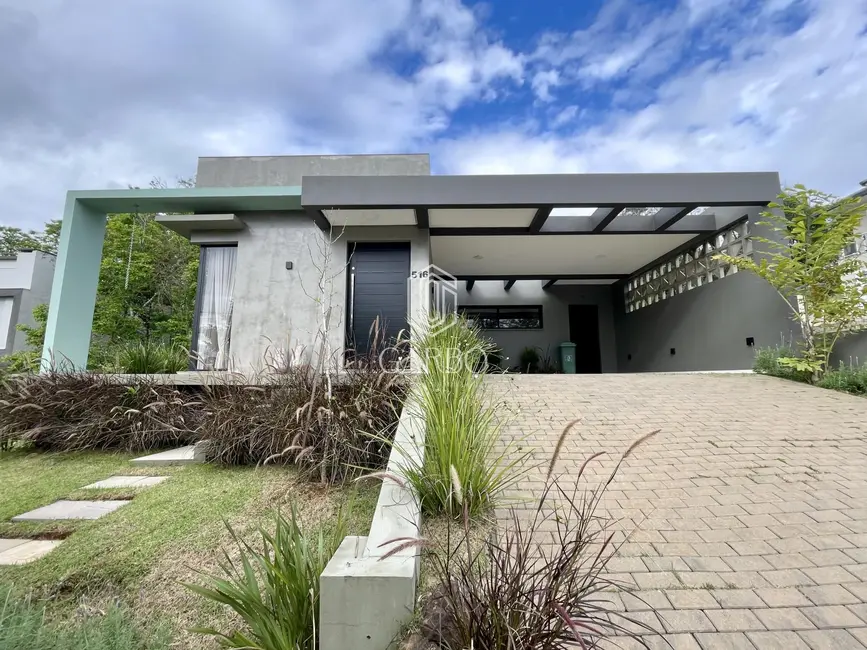 Foto 2 de Casa com 3 quartos à venda, 182m2 em Country, Santa Cruz Do Sul - RS