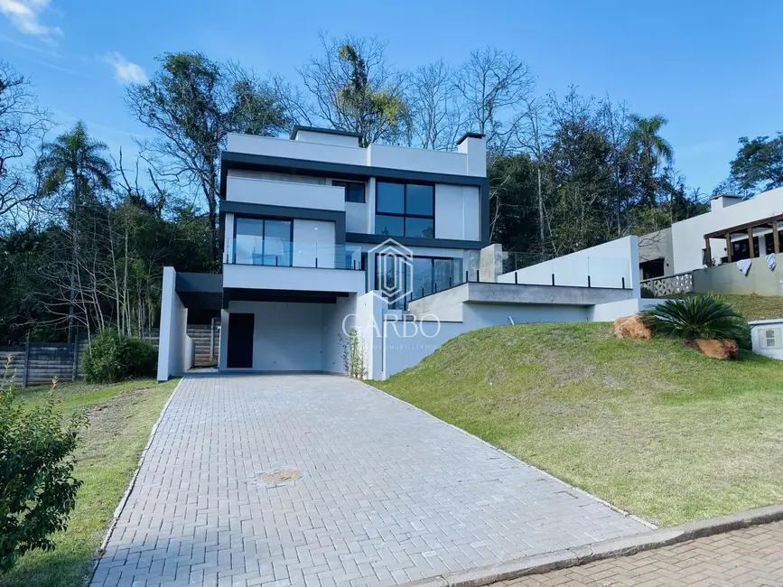 Foto 1 de Casa com 3 quartos à venda, 227m2 em Country, Santa Cruz Do Sul - RS