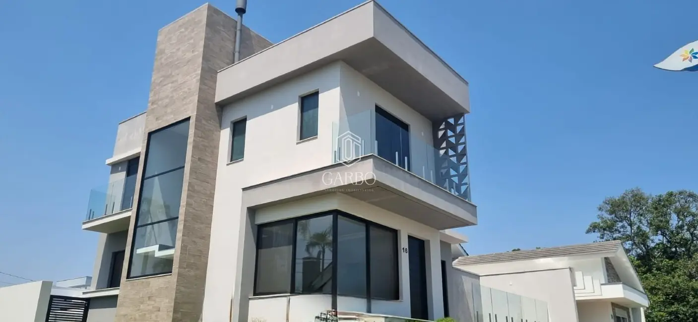 Foto 2 de Casa com 3 quartos à venda, 208m2 em Country, Santa Cruz Do Sul - RS