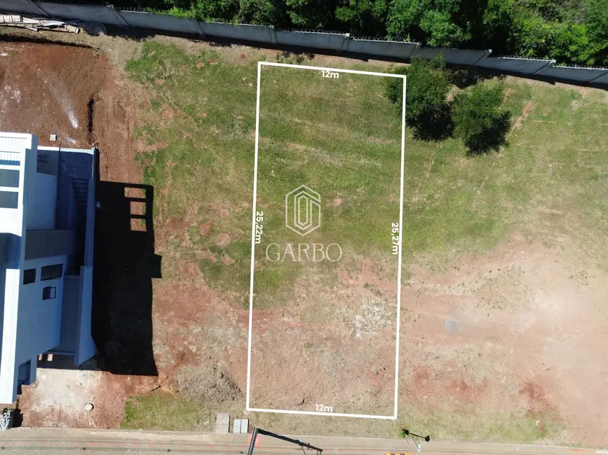 Foto 2 de Terreno / Lote à venda, 303m2 em Country, Santa Cruz Do Sul - RS