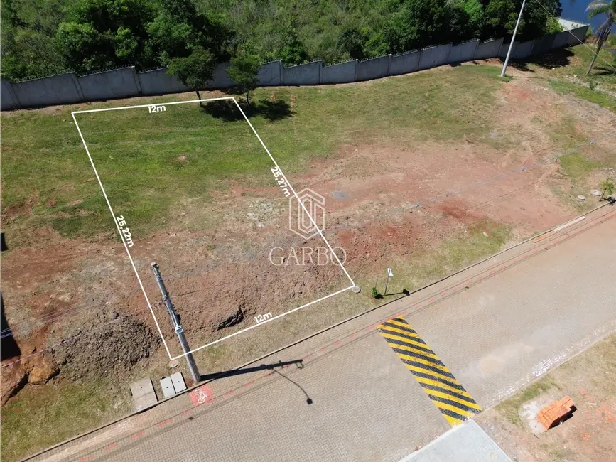 Foto 1 de Terreno / Lote à venda, 303m2 em Country, Santa Cruz Do Sul - RS
