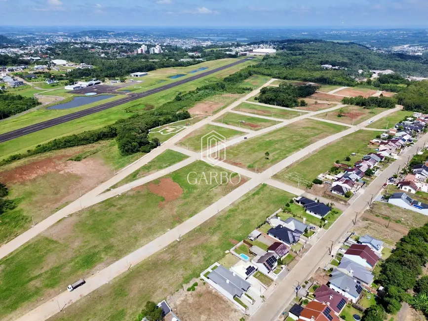 Foto 1 de Terreno / Lote à venda, 300m2 em Linha Santa Cruz, Santa Cruz Do Sul - RS