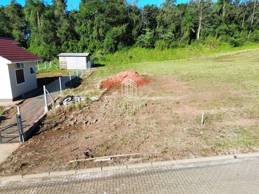 Foto 1 de Terreno / Lote à venda, 350m2 em Linha Santa Cruz, Santa Cruz Do Sul - RS