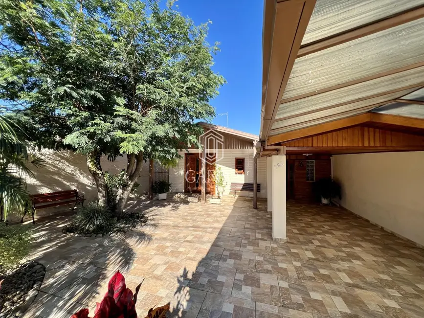 Foto 1 de Casa com 2 quartos à venda, 186m2 em Esmeralda, Santa Cruz Do Sul - RS