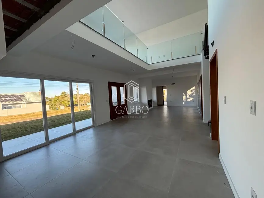 Foto 8 de Casa com 3 quartos à venda, 237m2 em Country, Santa Cruz Do Sul - RS