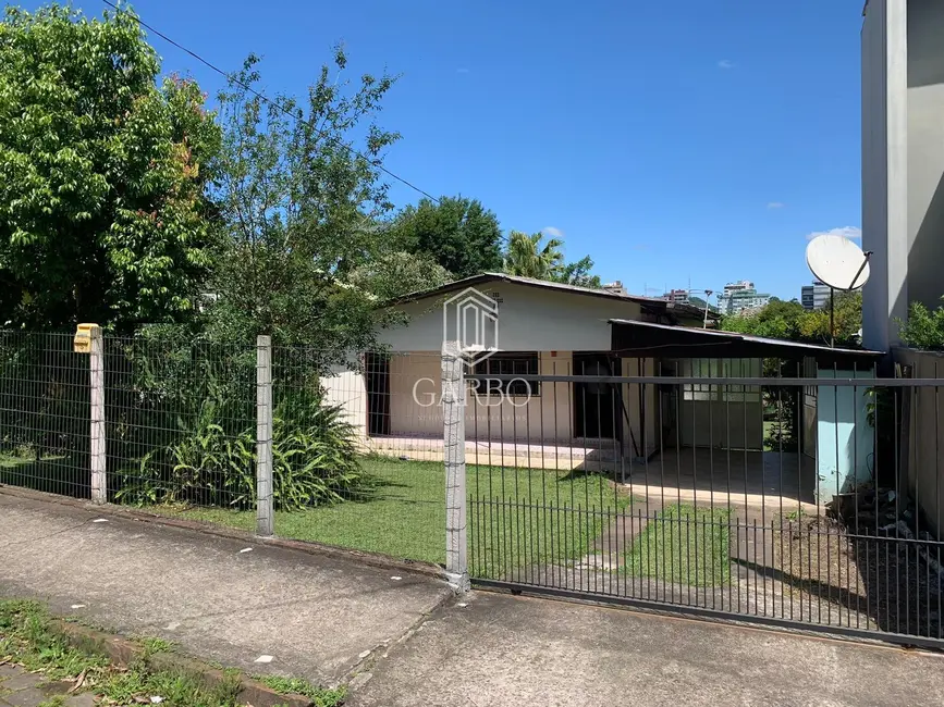 Foto 1 de Terreno / Lote à venda, 1106m2 em Santo Inácio, Santa Cruz Do Sul - RS