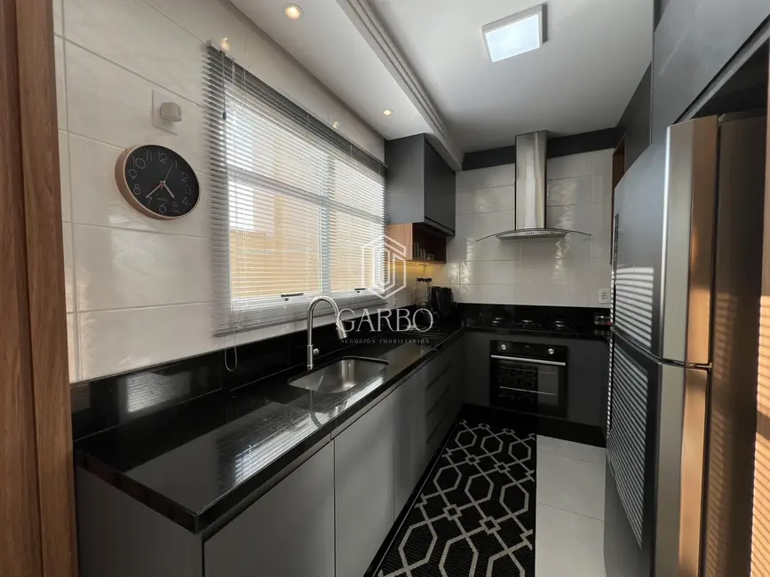 Foto 2 de Apartamento com 2 quartos à venda, 97m2 em Centro, Santa Cruz Do Sul - RS
