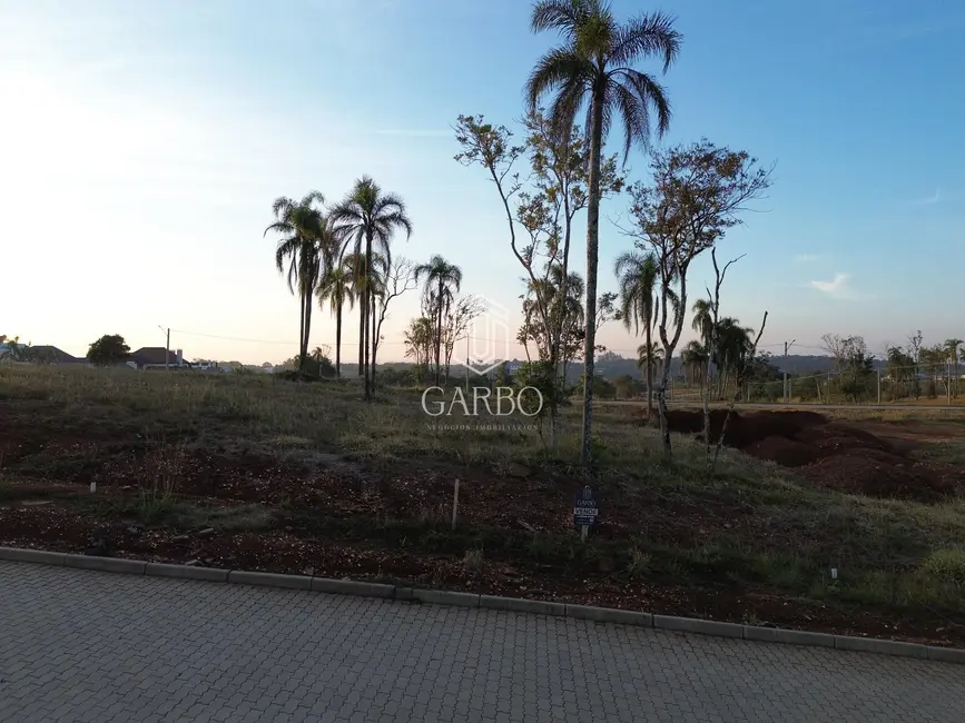 Terreno / Lote à venda, 330m2 em Country, Santa Cruz Do Sul - RS - imagem 3 Foto 3 de Terreno / Lote à venda, 330m2 em Country, Santa Cruz Do Sul - RS