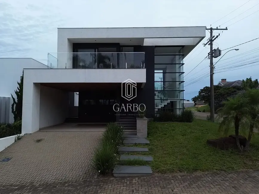 Foto 1 de Casa com 3 quartos à venda, 228m2 em Country, Santa Cruz Do Sul - RS