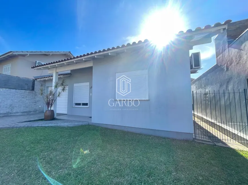 Foto 1 de Casa com 2 quartos à venda, 145m2 em Santo Antônio, Santa Cruz Do Sul - RS