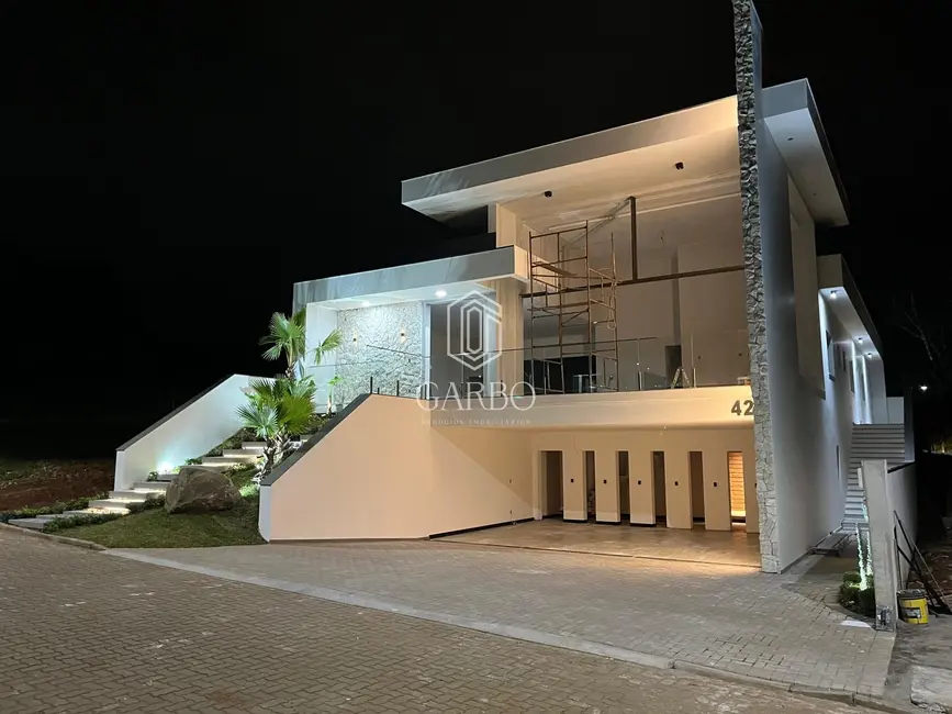 Foto 9 de Casa com 3 quartos à venda, 272m2 em Country, Santa Cruz Do Sul - RS