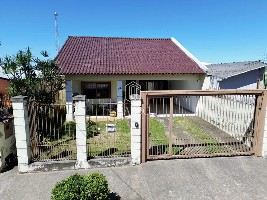 Foto 1 de Casa com 3 quartos à venda, 164m2 em Avenida, Santa Cruz Do Sul - RS