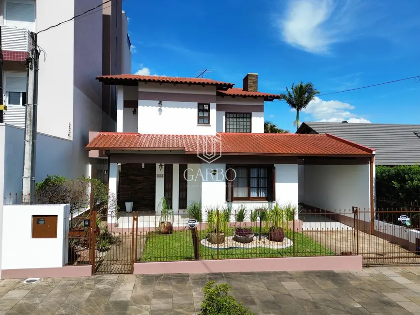 Casa com 3 quartos à venda, 250m2 em Santo Inácio, Santa Cruz Do Sul - RS - imagem 1 Foto 1 de Casa com 3 quartos à venda, 250m2 em Santo Inácio, Santa Cruz Do Sul - RS
