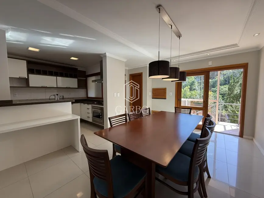 Apartamento com 3 quartos à venda, 155m2 em Santo Inácio, Santa Cruz Do Sul - RS - imagem 8 Foto 8 de Apartamento com 3 quartos à venda, 155m2 em Santo Inácio, Santa Cruz Do Sul - RS