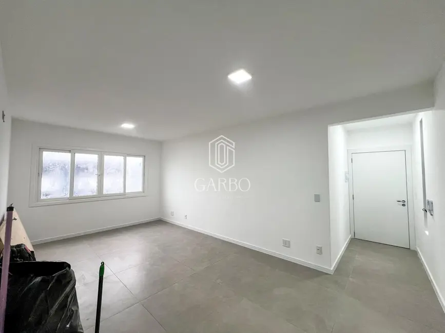 Foto 2 de Apartamento com 2 quartos à venda, 79m2 em Centro, Santa Cruz Do Sul - RS