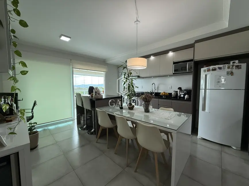 Foto 4 de Apartamento com 2 quartos à venda, 106m2 em Centro, Santa Cruz Do Sul - RS