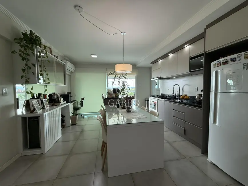 Foto 5 de Apartamento com 2 quartos à venda, 106m2 em Centro, Santa Cruz Do Sul - RS