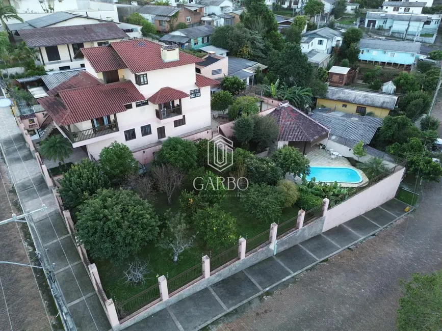 Casa com 5 quartos à venda, 326m2 em Ana Nery, Santa Cruz Do Sul - RS - imagem 3 Foto 3 de Casa com 5 quartos à venda, 326m2 em Ana Nery, Santa Cruz Do Sul - RS