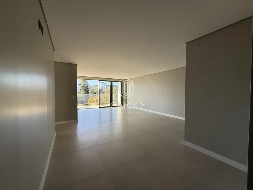 Foto 2 de Apartamento com 3 quartos à venda, 157m2 em Centro, Santa Cruz Do Sul - RS