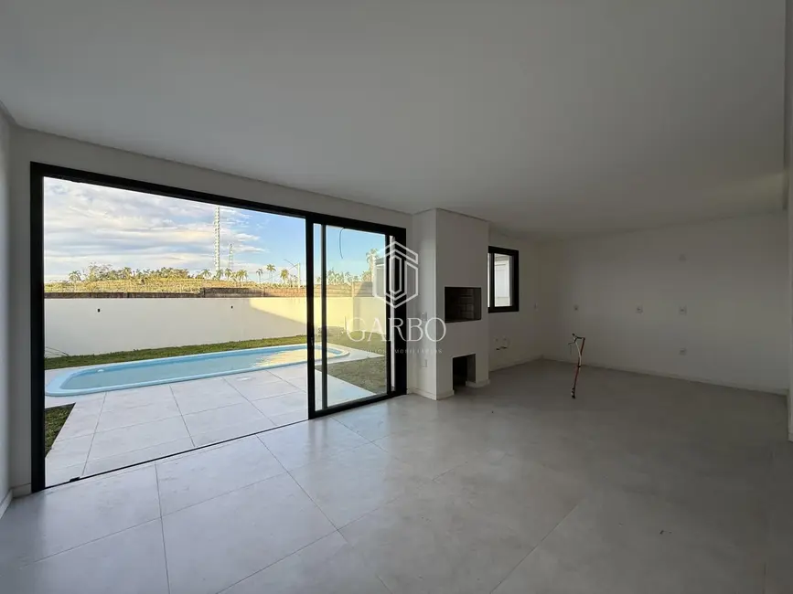 Casa com 3 quartos à venda, 200m2 em Country, Santa Cruz Do Sul - RS - imagem 6 Foto 6 de Casa com 3 quartos à venda, 200m2 em Country, Santa Cruz Do Sul - RS