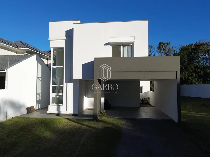Foto 1 de Casa com 3 quartos à venda, 216m2 em Santo Inácio, Santa Cruz Do Sul - RS