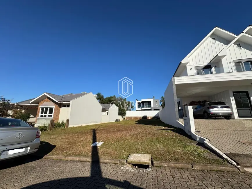 Foto 1 de Terreno / Lote à venda, 336m2 em Country, Santa Cruz Do Sul - RS