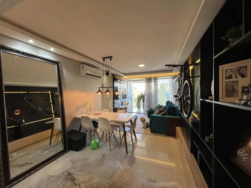 Foto 2 de Apartamento com 3 quartos à venda, 136m2 em Santo Inácio, Santa Cruz Do Sul - RS