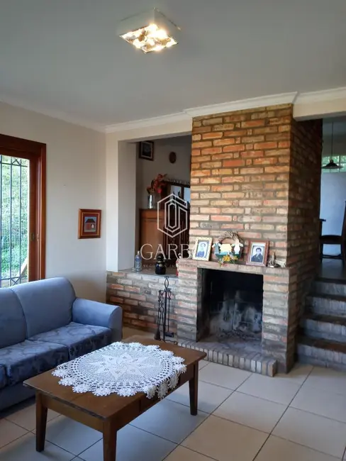 Casa com 3 quartos à venda, 200m2 em Universitário, Santa Cruz Do Sul - RS - imagem 6 Foto 6 de Casa com 3 quartos à venda, 200m2 em Universitário, Santa Cruz Do Sul - RS
