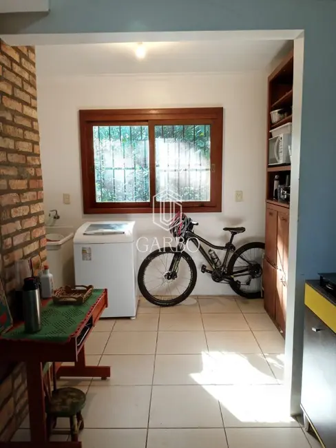 Casa com 3 quartos à venda, 200m2 em Universitário, Santa Cruz Do Sul - RS - imagem 9 Foto 9 de Casa com 3 quartos à venda, 200m2 em Universitário, Santa Cruz Do Sul - RS