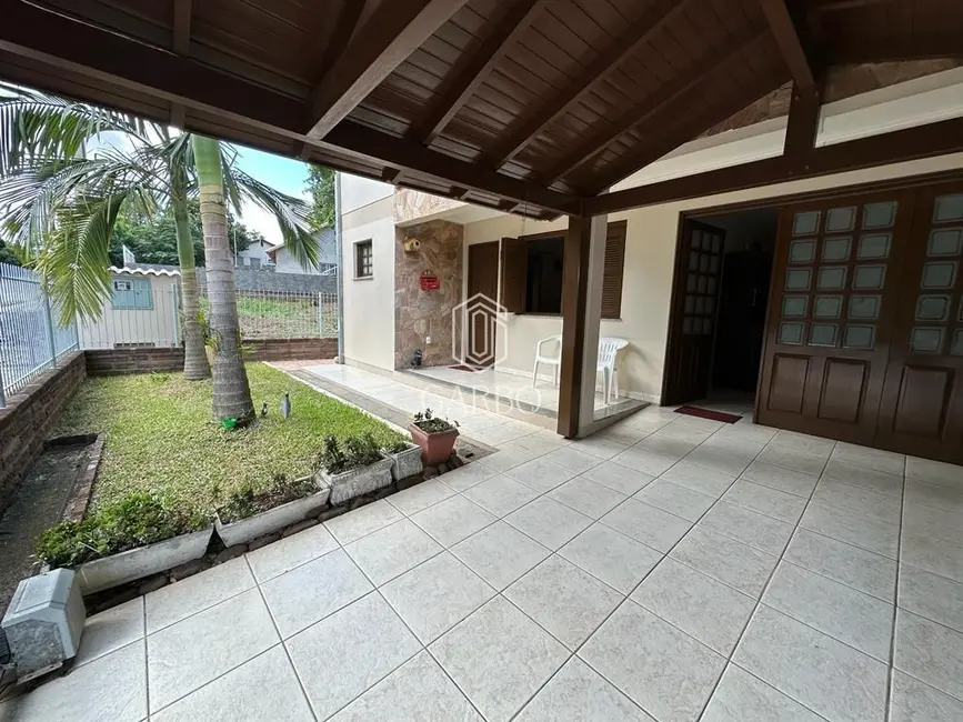 Foto 3 de Sala Comercial com 3 quartos à venda, 256m2 em Santo Inácio, Santa Cruz Do Sul - RS