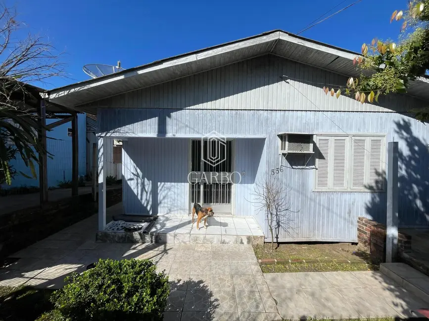 Casa com 2 quartos à venda, 137m2 em Avenida, Santa Cruz Do Sul - RS - imagem 2 Foto 2 de Casa com 2 quartos à venda, 137m2 em Avenida, Santa Cruz Do Sul - RS