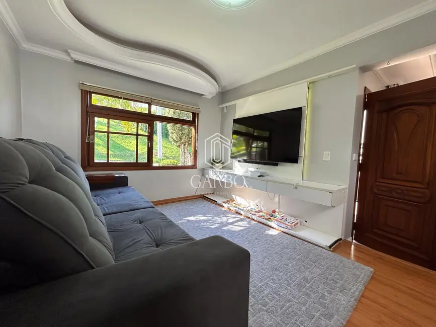 Foto 6 de Casa com 3 quartos à venda, 215m2 em Santo Inácio, Santa Cruz Do Sul - RS