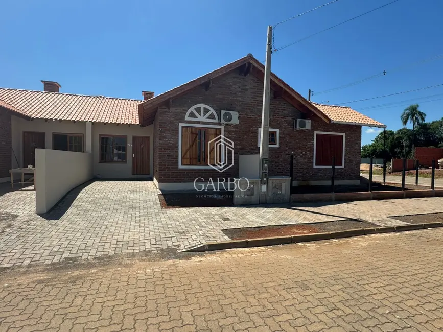 Foto 2 de Casa com 2 quartos à venda, 59m2 em Linha Santa Cruz, Santa Cruz Do Sul - RS