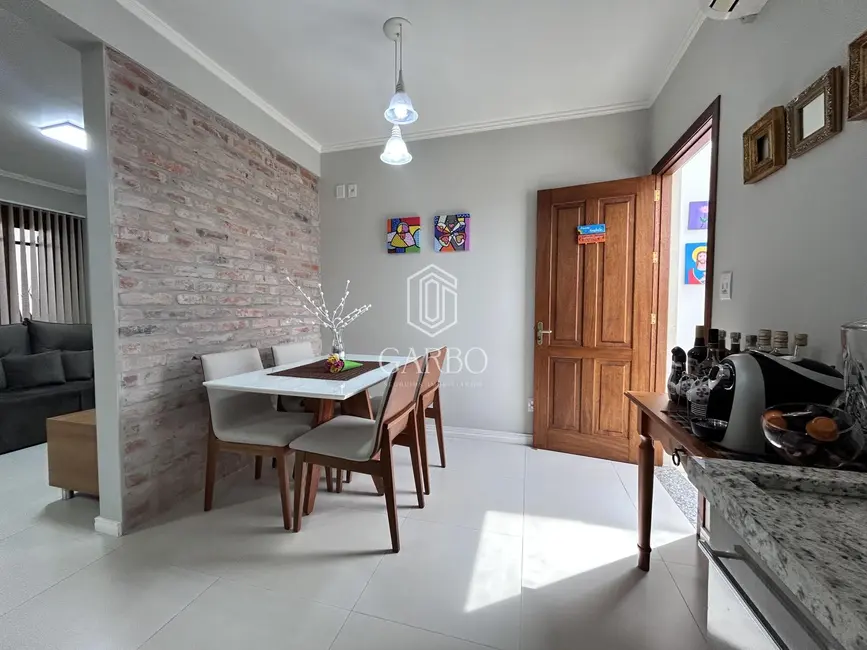 Apartamento com 3 quartos à venda, 97m2 em João Alves, Santa Cruz Do Sul - RS - imagem 8 Foto 8 de Apartamento com 3 quartos à venda, 97m2 em João Alves, Santa Cruz Do Sul - RS