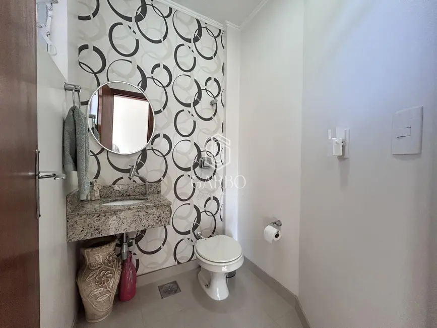 Apartamento com 3 quartos à venda, 143m2 em Centro, Santa Cruz Do Sul - RS - imagem 9 Foto 9 de Apartamento com 3 quartos à venda, 143m2 em Centro, Santa Cruz Do Sul - RS
